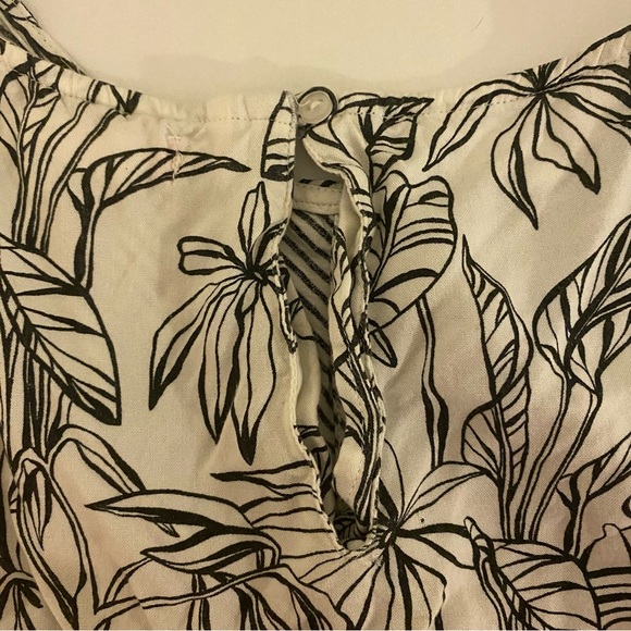 Roxy Girls 12 Large Floral Ambitious Queen Dress - Picture 8 of 11